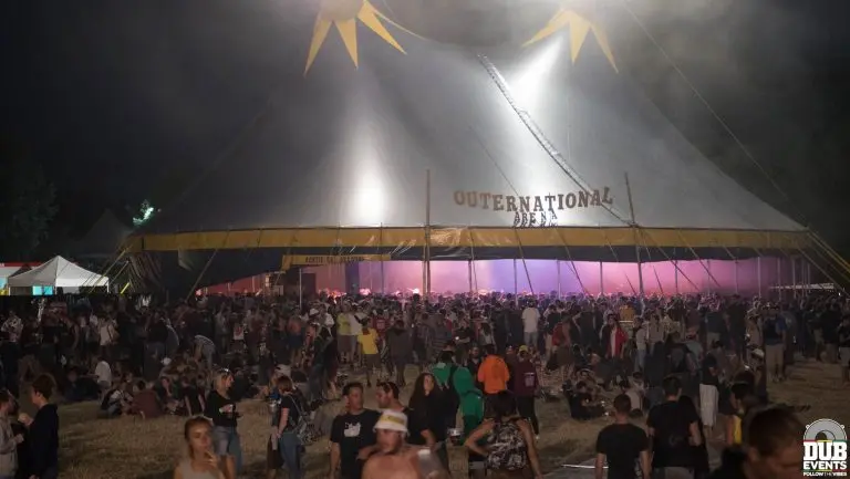 Outernational Arena Dub Camp Festival Nantes Francia
